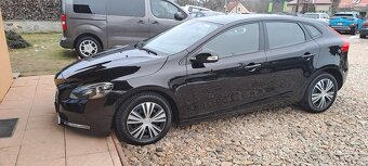 Volvo V40 2.0 D2 88kW NAVI - 15