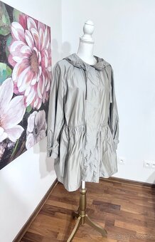 Větrovka Prada - 15