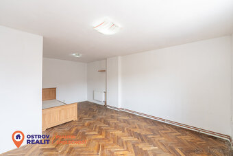 Prodej, rodinný dům, 311m2, 679 m2, Hluk - 15