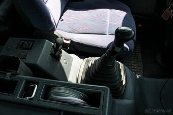 Mercedes ATEGO 1828 4x4 vyklapač + hyd. ruka - 15