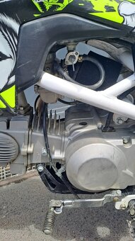 Pitbike MiniRocket 140 4t 17/14 zelena - 15