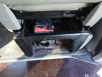 T5 2.0tdi 103kw DSG r.v. 2014 - obytný- sleva - 15