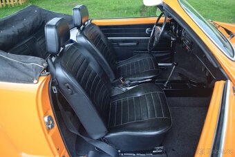Volkswagen Karmann Ghia - 15