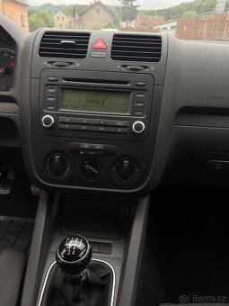 VW Golf 1,4i 55kW - 15