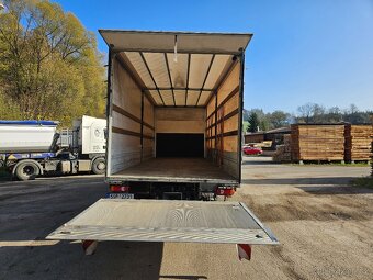 Iveco EuroCargo 140-280 Plachta, Hydraulické čelo, 14 tun - 15