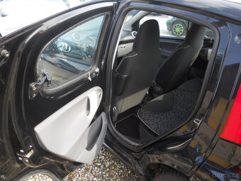 Peugeot 107 1.0i 50Kw - 15