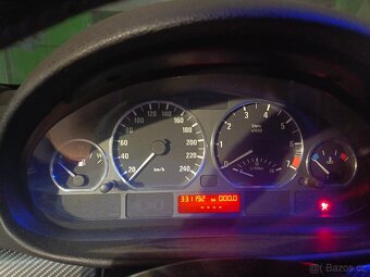 Bmw E46 compact 325ti po faceliftu - 15