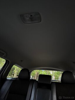 🏎 Honda Accord 2.2 i-CTDi Tourer (2008) - 15