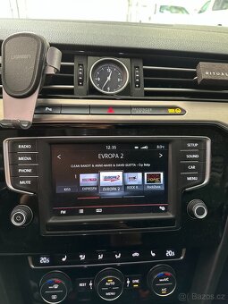 Volkswagen Passat B8 2.0 tdi 4Motion - 15