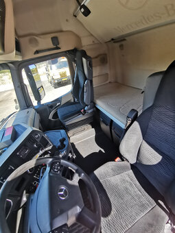 prodám tahač návěsů MERCEDES-BENZ ACTROS 1845 EURO 6 low dec - 15