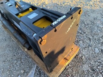 Hydraulické kladivo 10-16t - 15