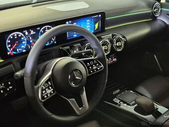 Mercedes Benz A180 2019 TOP VYBAVA, po servisu - 15