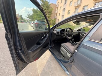 Hyundai i30 Combi 1.6 Crdi - 15