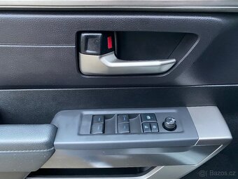 Toyota Tundra 3.5 SR5 4x4 Biturbo automat, rok 2022, 19 tkm - 15