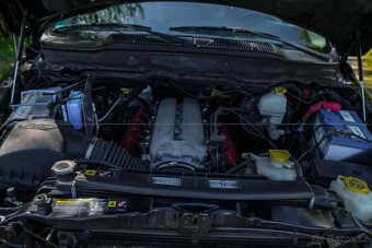 Dodge RAM SRT-10 8.3 V10 372 kW VIPER - 15