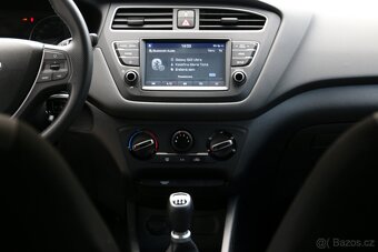 Hyundai i20 1.3 1.Majitel ČR, serv.knížka 41000KM - 15