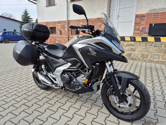Prodám Honda NC750X , r. v. 2022, ABS, TC, ČR, 12166km - 15