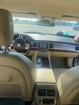 Jaguar xf 3,0 - 15