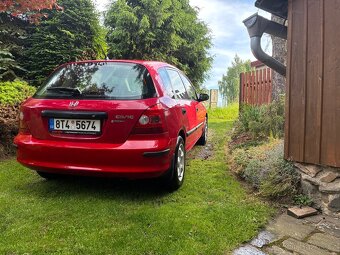 Honda Civic 1.4 - 15