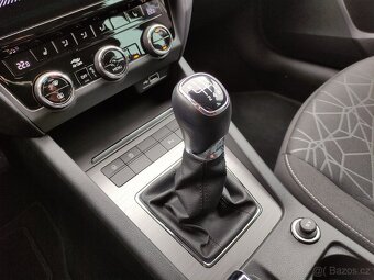 Škoda Octavia III TSi Style FullLED NAVI SENZORY TAŽNÉ - 15