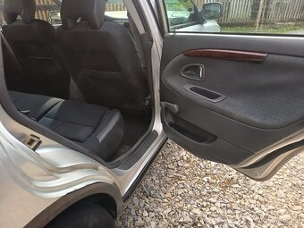 Volvo V40 - 15