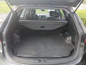 Hyundai Santa Fe 2.4i GDI benzín - 15