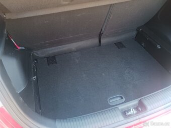 Hyundai ix20, 1,4 CVVT 66kW, 1.majitel - 15