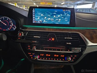 BMW Řada 5, 540d x-drive 235kw M-paket - DPH - 15