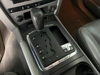 Jeep Grand Cherokee WK 4.7 V8,104.000 KM NAJETO,4x4,KŮŽE - 15