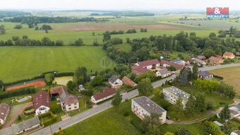 Prodej rodinného domu, 238 m², Nechanice - 15