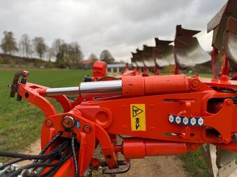 pluh Kuhn Vari Leader hydraulicky jištěný - 15