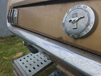 Ford Mustang V8 Cabriolet - 15