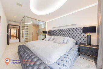 Prodej, rodinný dům s wellness, jezírkem, pozemek 1034 m2, Š - 15