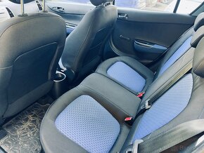 HYUNDAI I 20 1.2 I BENZÍN NAJETO JEN 62 TIS KM - 15