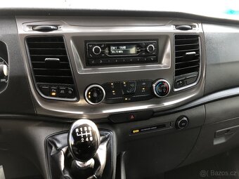 Ford transit custom 6míst L2H1 r.v. 2019 96kw klima - 15