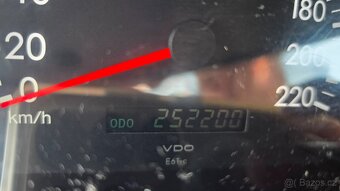 Toyota Corolla - 15