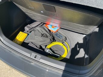 Prodám VW E-Golf elektrický - 15