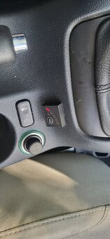 Škoda Octavia combi II 1.6 i + LPG  75kW Elegance  Tažné-TOP - 15