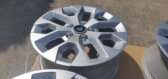 Dacia duster  renault honda toyota nissan 5x114,3 r16 - 15