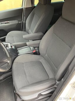 Peugeot 5008 - 1.6HDi 2013 - první majitel - 15
