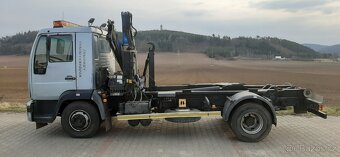 Hakový nosič kontejnerů s hydraulickou rukou - 15