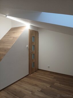 Byt (ateliér)3+kk 58,5 m2 k pronájmu - 15