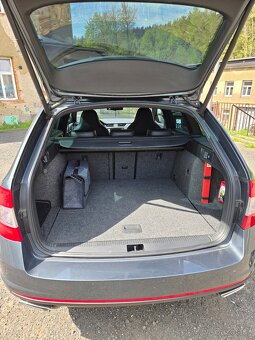 ŠKODA OCTAVIA 3 2.0 TDI RS DSG 135 KW 4X4 2016 - 15