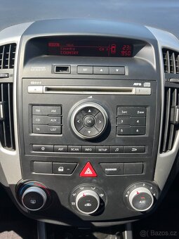 Kia Cee´d 1.4 CVVT 80KW, Servisní kniha - 15