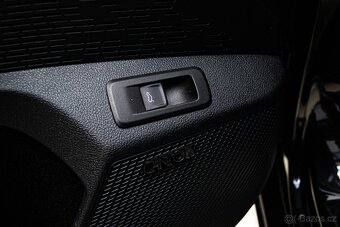 Škoda Octavia Combi 2.0 TDI RS 4x4 DSG - Odpočet DPH - 15