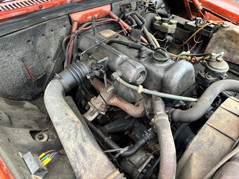 Mercedes Benz 190D - 15