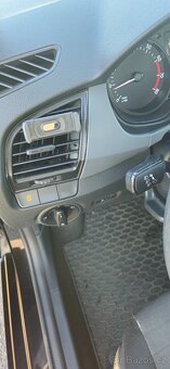 Škoda Fabia lll kombi 1.0 - 15