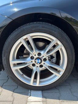BMW 320i F30 135kW automat, 2014 - 15
