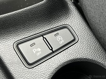 Hyundai i20 1.2i 62kW,rok 12/2020 - 15