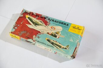 spousta modelů letadel v měřítku 1/72 - 15